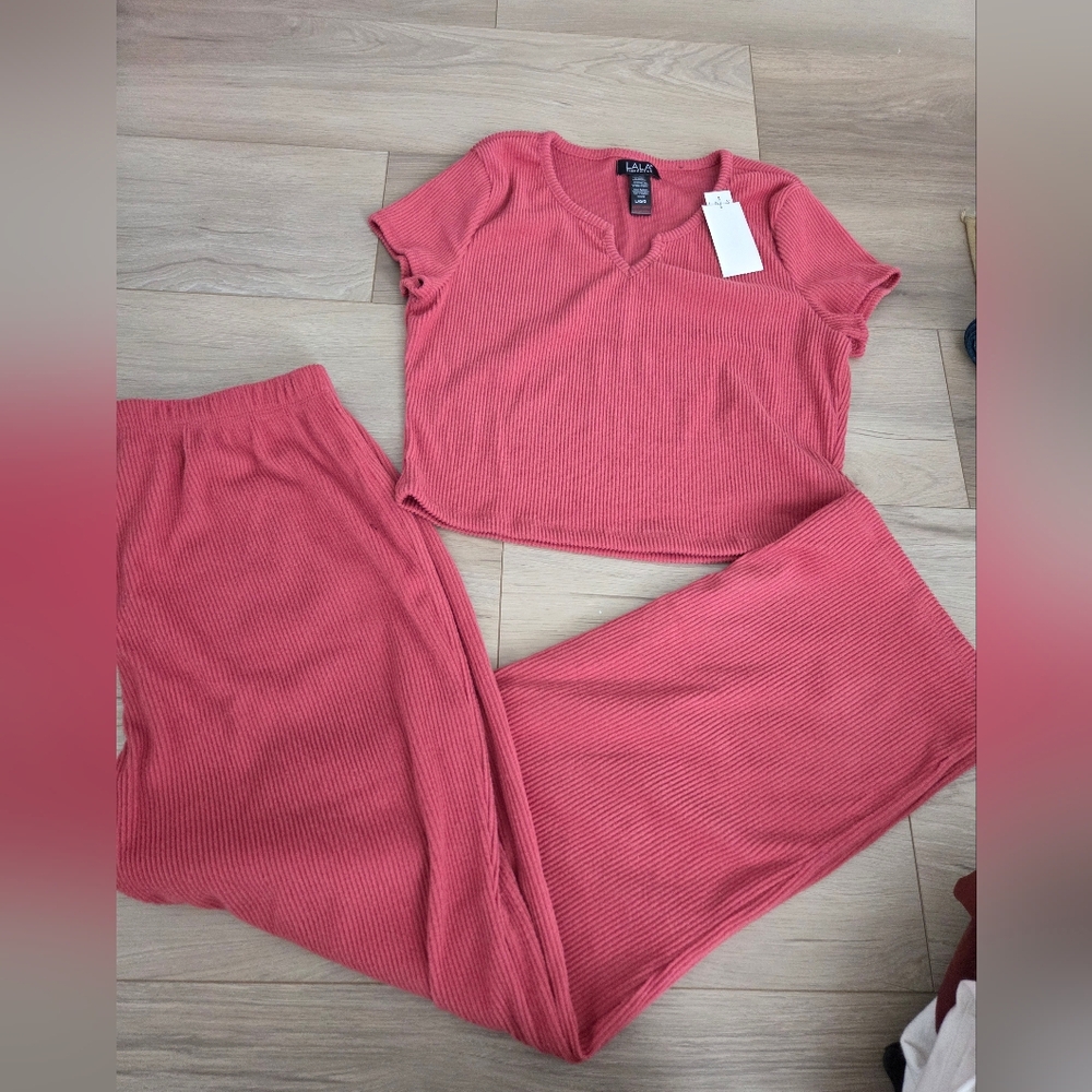 Wide Leg Lounging Set 💗
